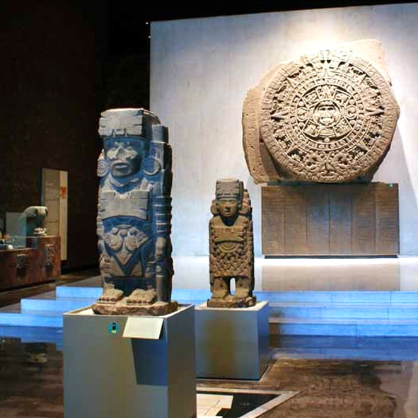 Admirarse con el calendario azteca – CIUDAD DE MÉXICO, POLANCO, MUSEOS
